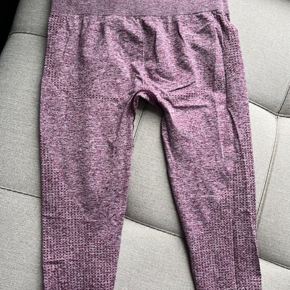 Gymshark Vital Seamless Leggings, light pink/purple, Size small - Picture 4 of 5